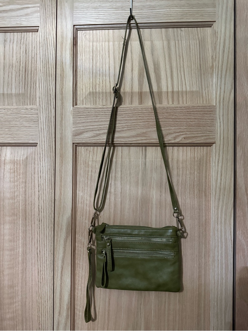 Olive Green Crossbody Wristlet Bag - Women's Shoulder Bag